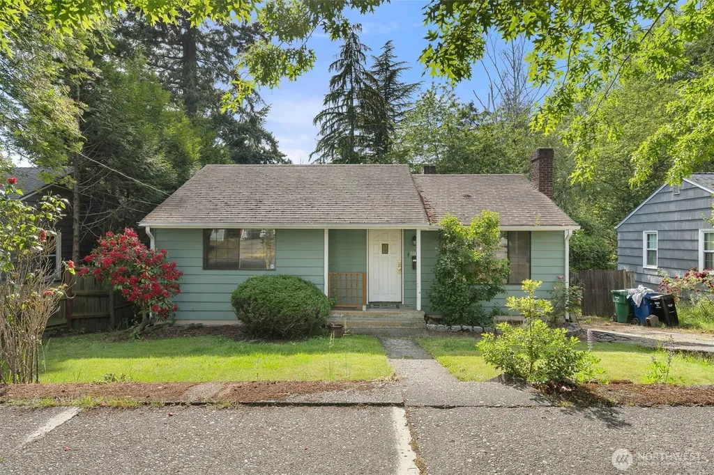 11419 Crestwood Drive S Seattle WA 98178