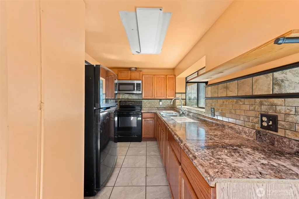 11419 Crestwood Drive S Seattle WA 98178