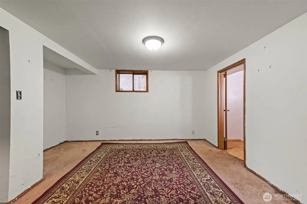 11419 Crestwood Drive S Seattle WA 98178