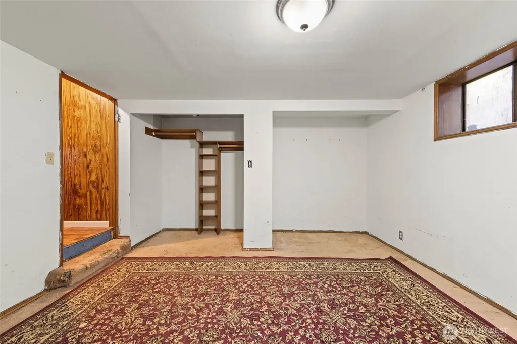 11419 Crestwood Drive S Seattle WA 98178