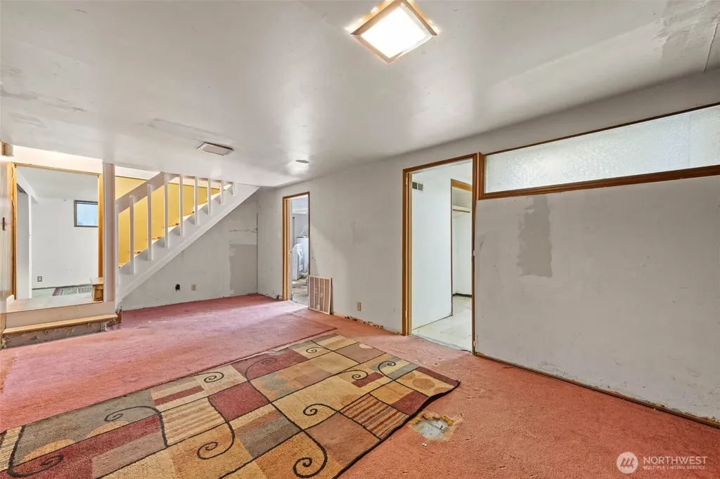11419 Crestwood Drive S Seattle WA 98178