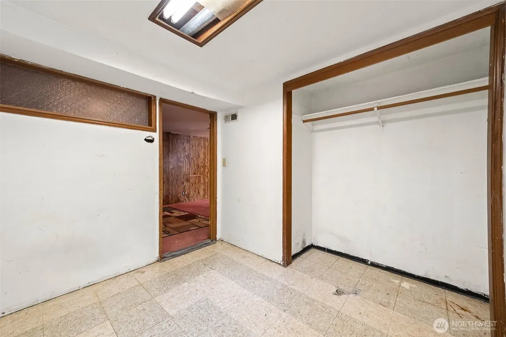 11419 Crestwood Drive S Seattle WA 98178