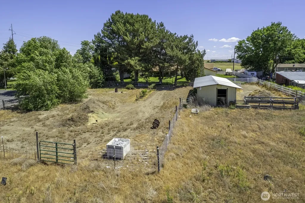 4934 Road L.9 NE Moses Lake WA 98837