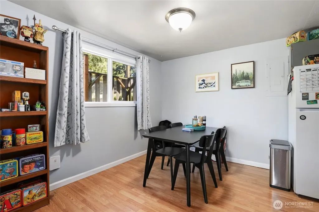 2533 Fir Avenue Bremerton WA 98310