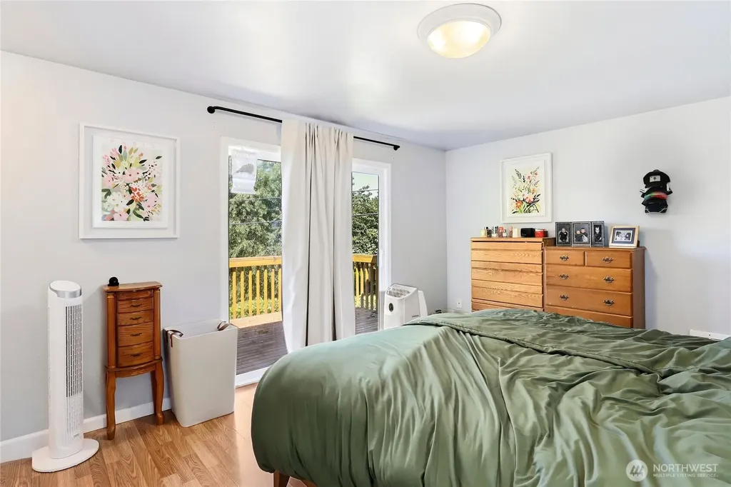2533 Fir Avenue Bremerton WA 98310