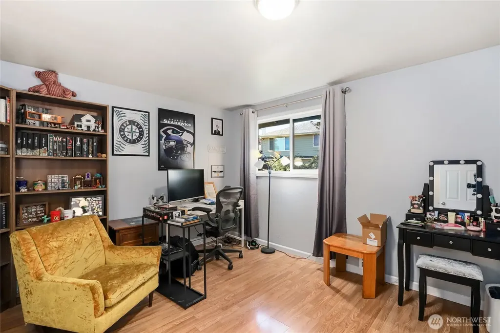 2533 Fir Avenue Bremerton WA 98310