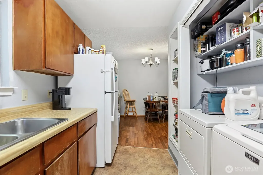 2533 Fir Avenue Bremerton WA 98310