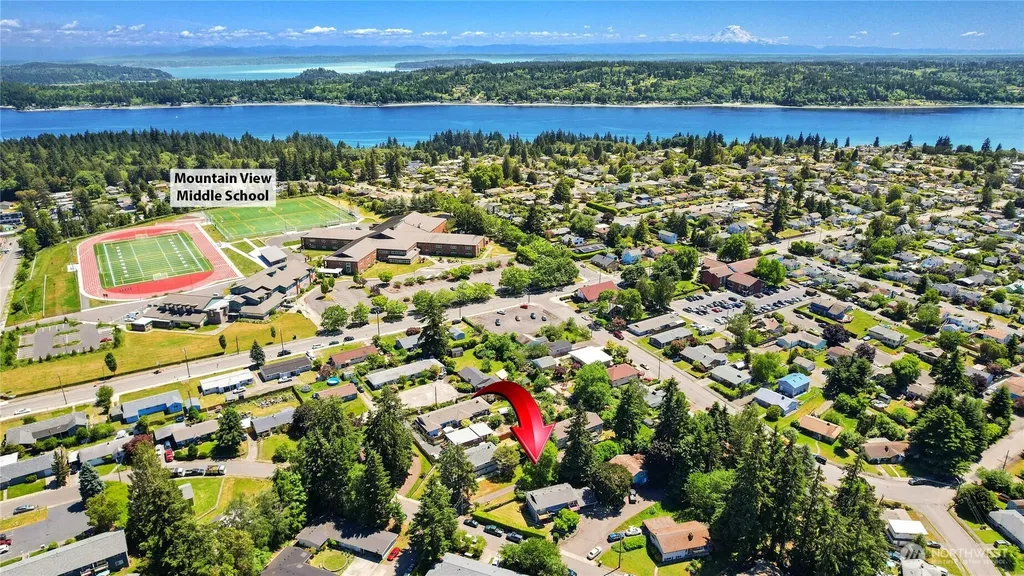 2533 Fir Avenue Bremerton WA 98310