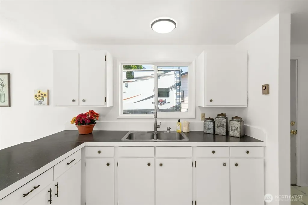 466 Garfield Avenue E Tenino WA 98589