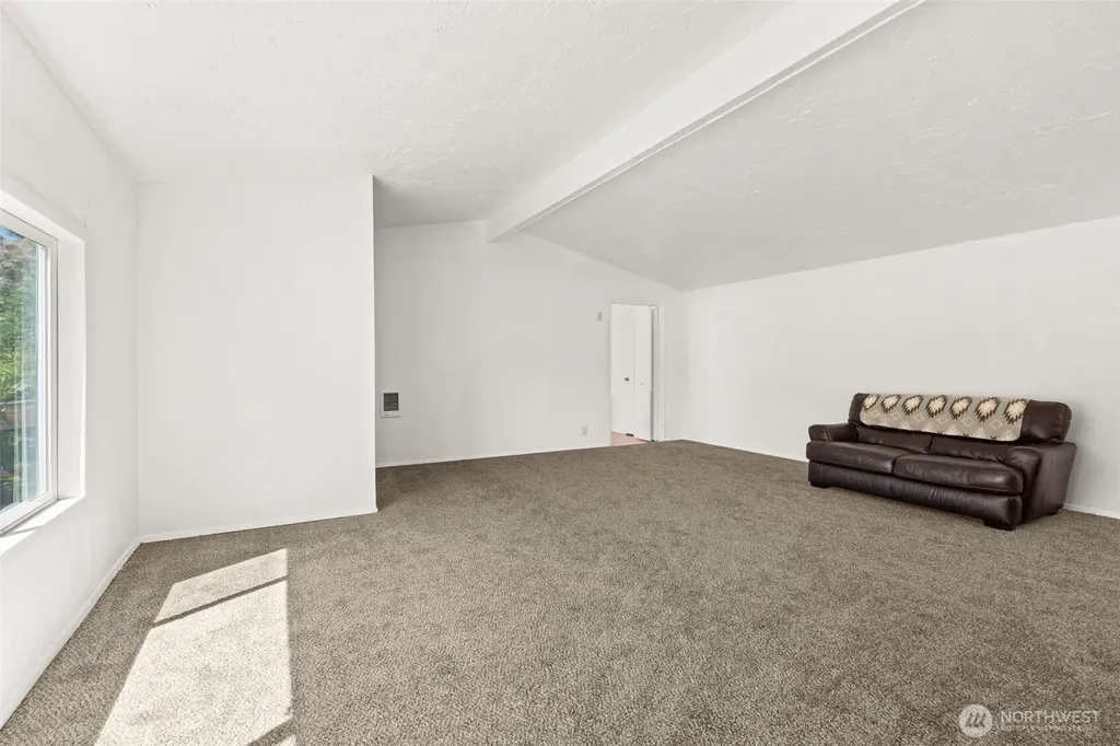 466 Garfield Avenue E Tenino WA 98589