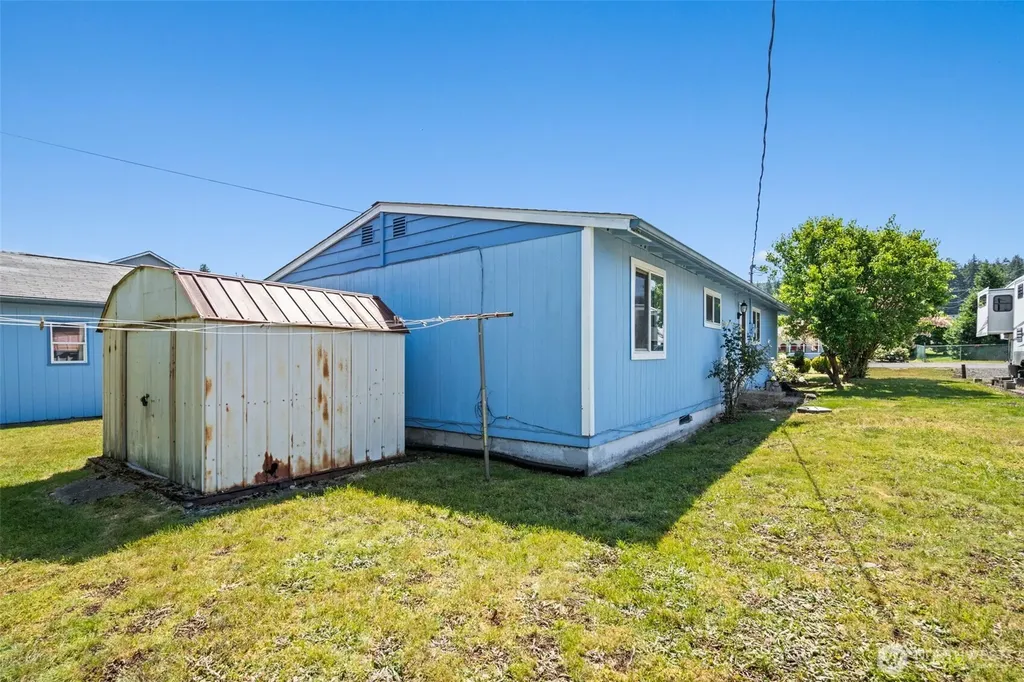 466 Garfield Avenue E Tenino WA 98589