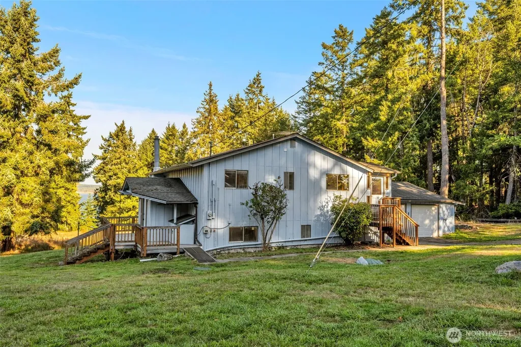10318 Morris Boulevard Steilacoom WA 98388
