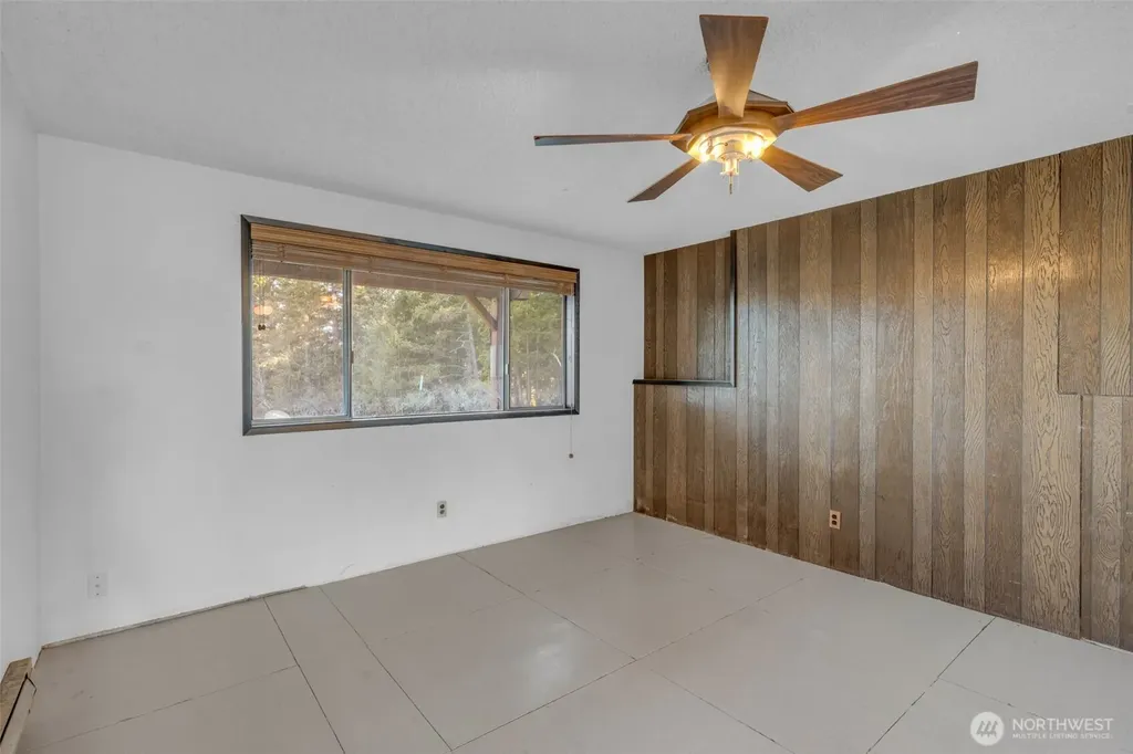 10318 Morris Boulevard Steilacoom WA 98388