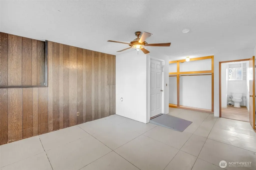 10318 Morris Boulevard Steilacoom WA 98388