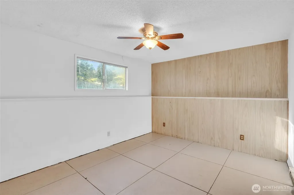 10318 Morris Boulevard Steilacoom WA 98388