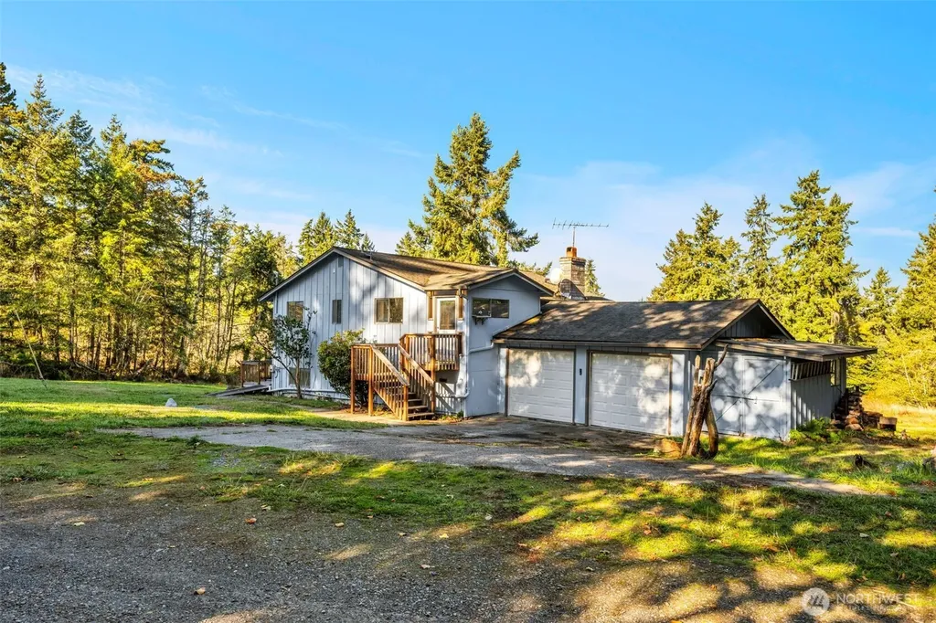 10318 Morris Boulevard Steilacoom WA 98388