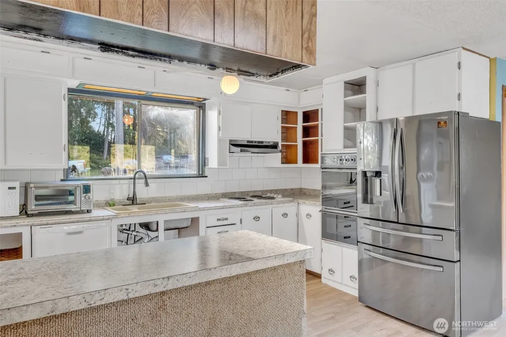 10318 Morris Boulevard Steilacoom WA 98388