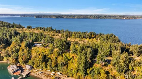 10318 Morris Boulevard Steilacoom WA 98388