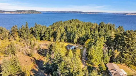 10318 Morris Boulevard Steilacoom WA 98388