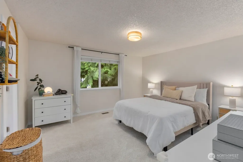 2626 Olympic Boulevard Puyallup WA 98374
