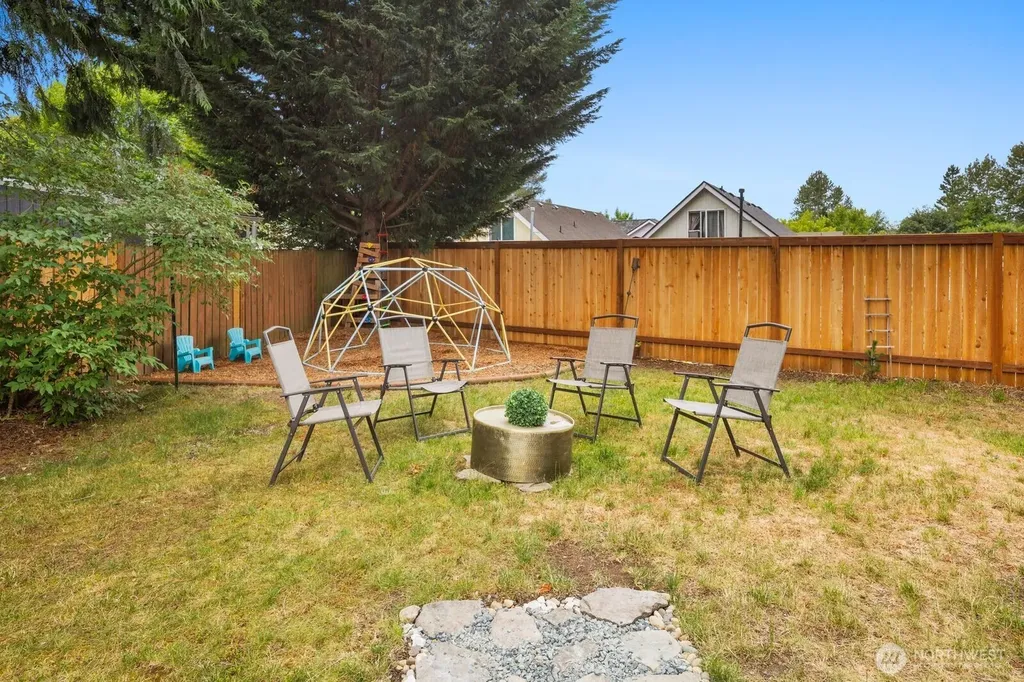 2626 Olympic Boulevard Puyallup WA 98374