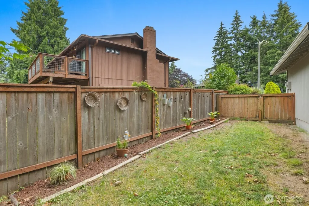 2626 Olympic Boulevard Puyallup WA 98374