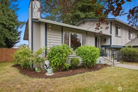 2626 Olympic Boulevard Puyallup WA 98374