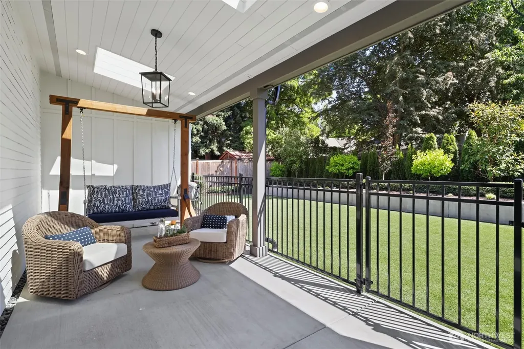 509 8th Avenue Kirkland WA 98033