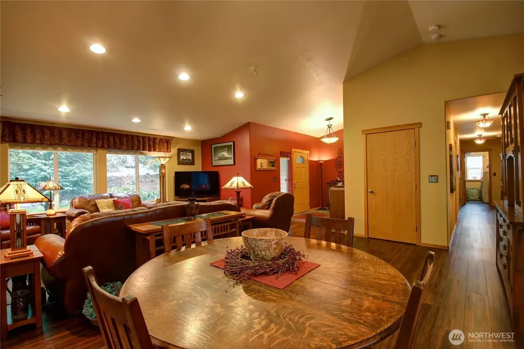 740 Sumerset Way Sedro Woolley WA 98284