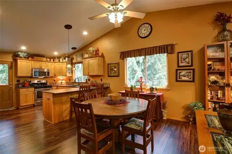 740 Sumerset Way Sedro Woolley WA 98284