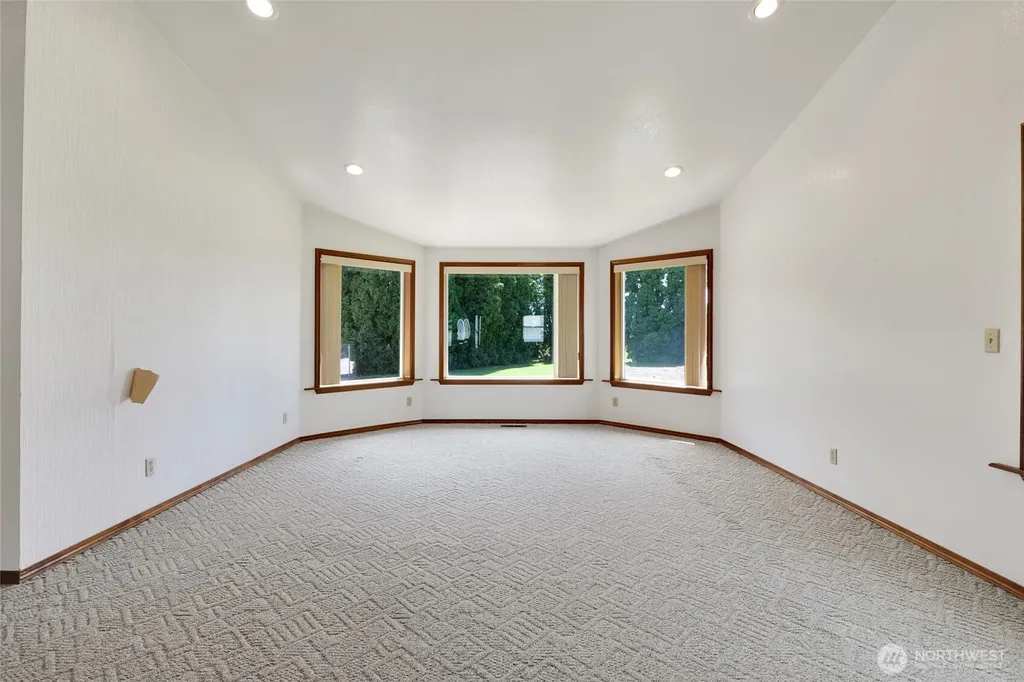 1914 SE Rd N Moses Lake WA 98837
