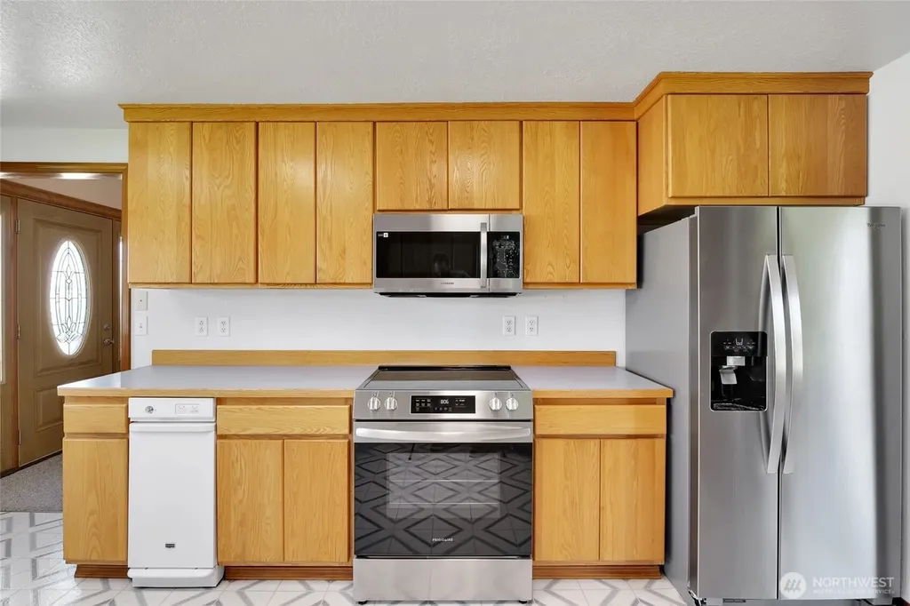 1914 SE Rd N Moses Lake WA 98837