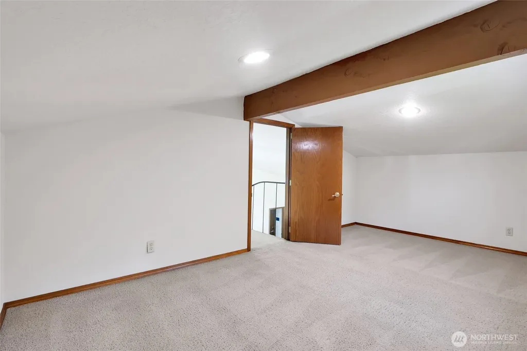 1914 SE Rd N Moses Lake WA 98837