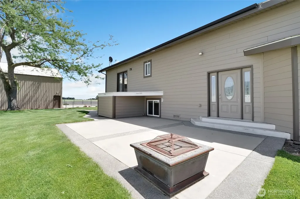 1914 SE Rd N Moses Lake WA 98837