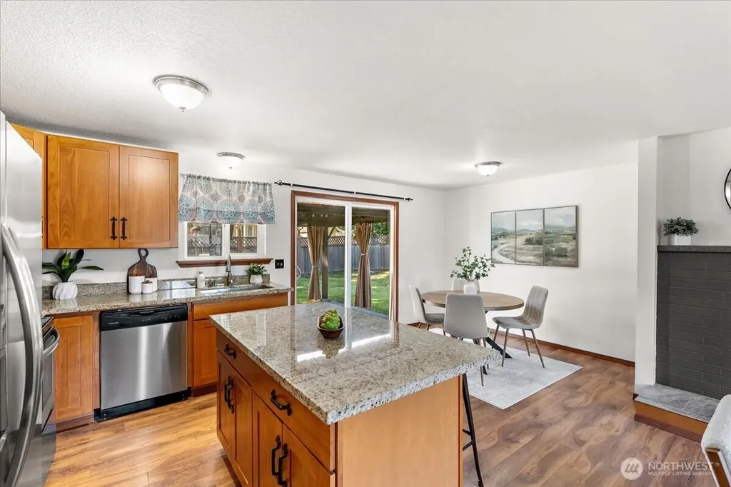 19310 Crescent Drive E Spanaway WA 98387