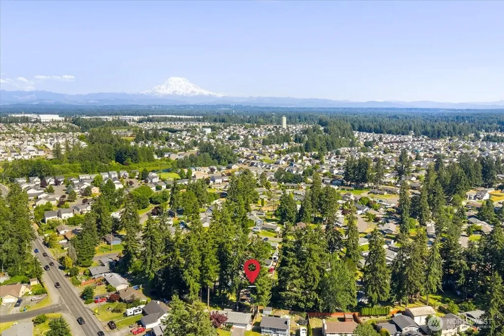 19310 Crescent Drive E Spanaway WA 98387