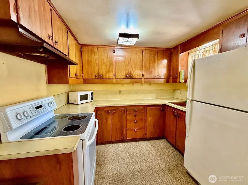 2538 NE 107th Street Seattle WA 98125