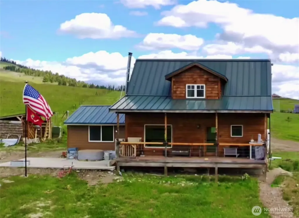 106 Bartroff Road Oroville WA 98844