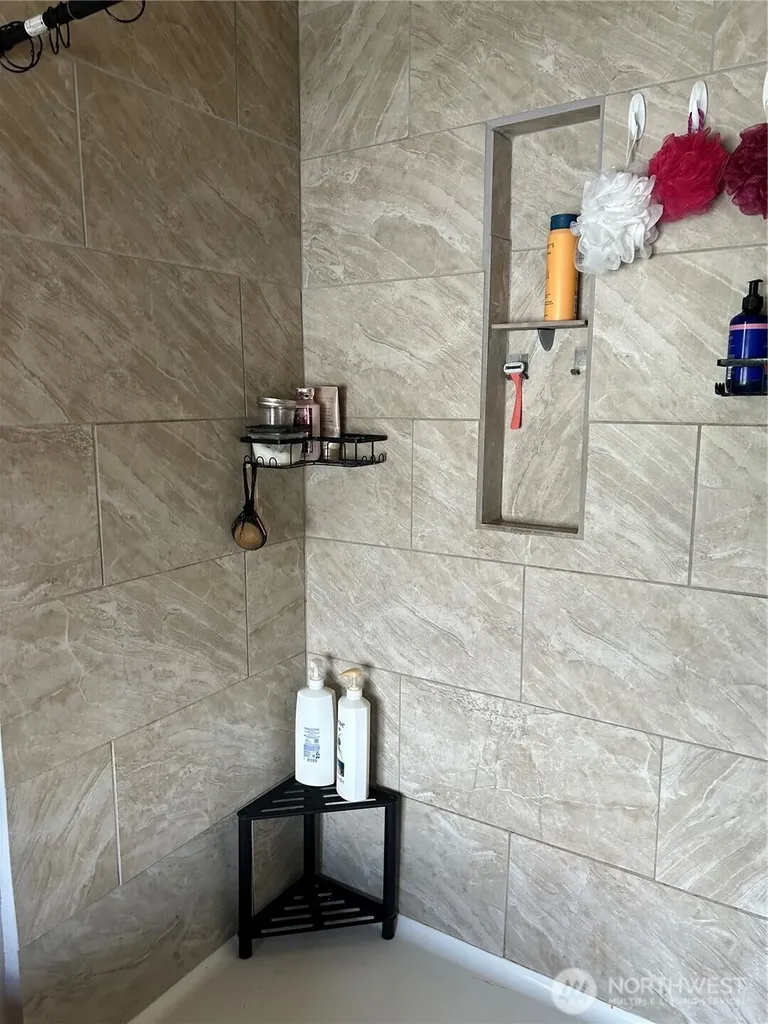 106 Bartroff Road Oroville WA 98844