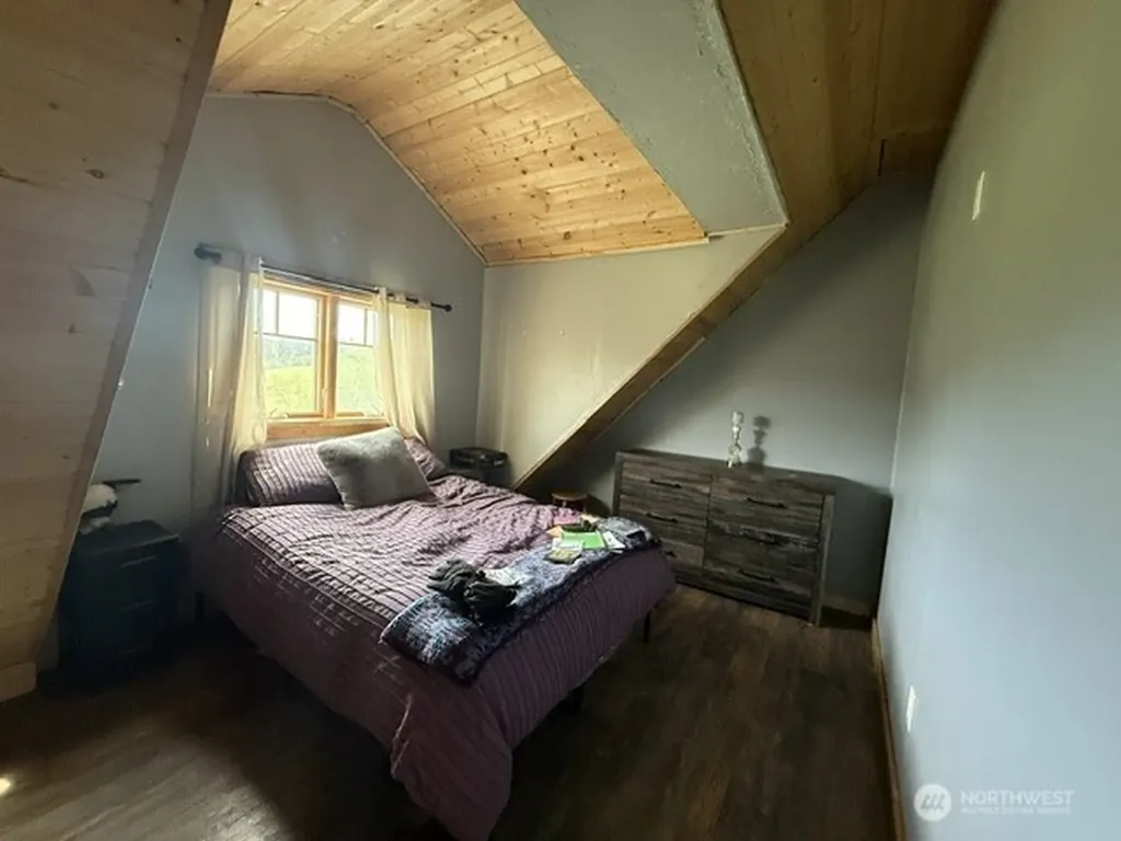 106 Bartroff Road Oroville WA 98844