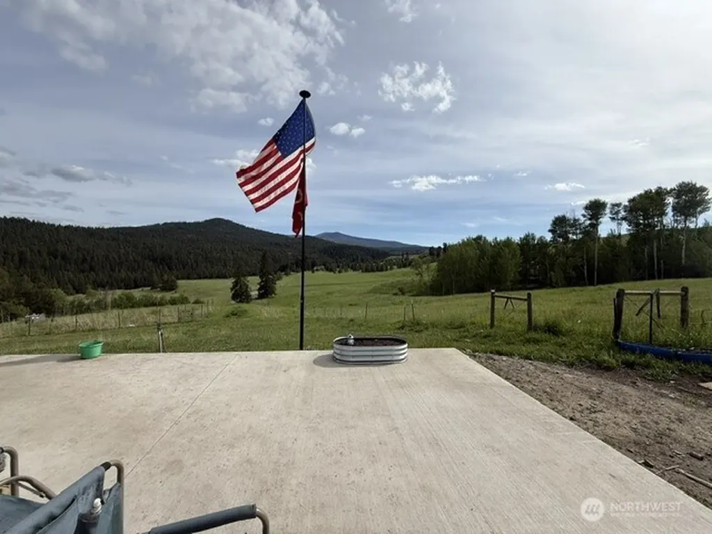 106 Bartroff Road Oroville WA 98844