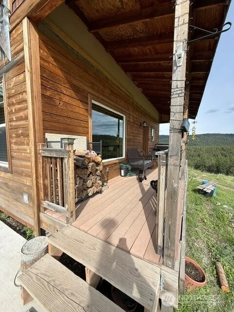 106 Bartroff Road Oroville WA 98844