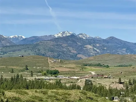 62 Bella Vista Lane Winthrop WA 98862