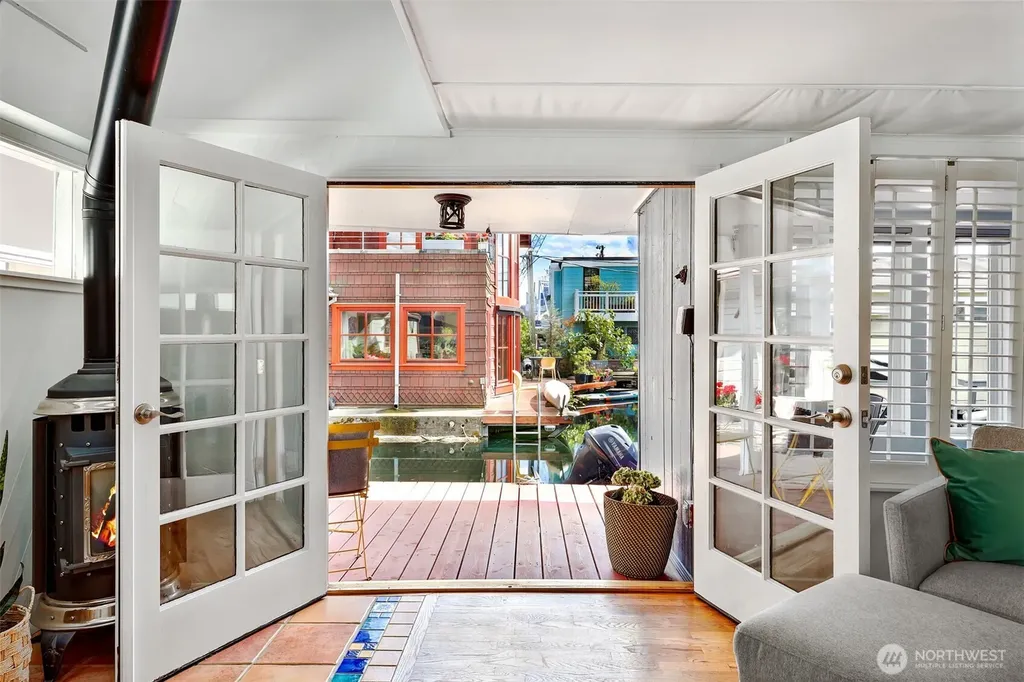 2019 Fairview Avenue E Seattle WA 98102