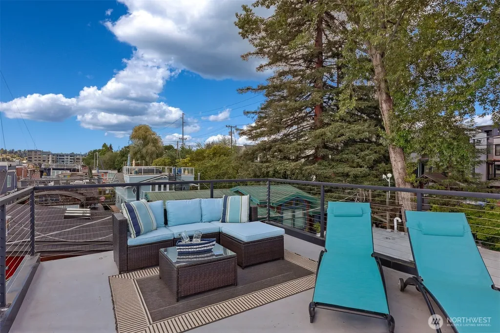 2019 Fairview Avenue E Seattle WA 98102