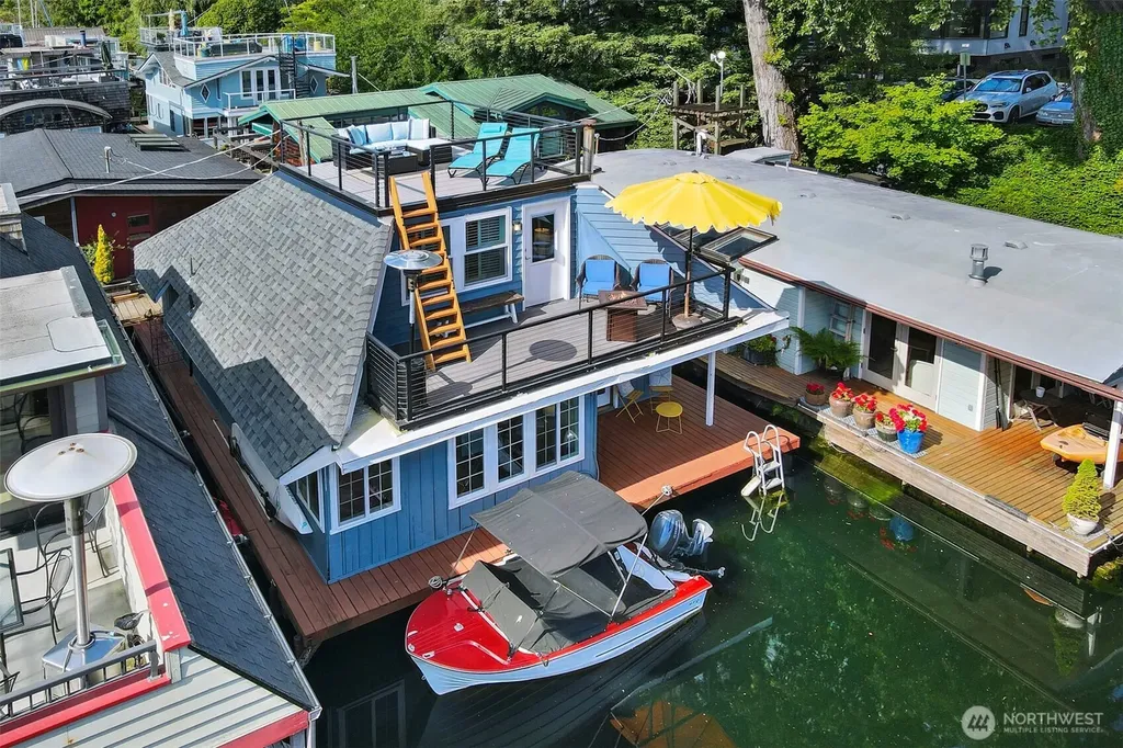 2019 Fairview Avenue E Seattle WA 98102
