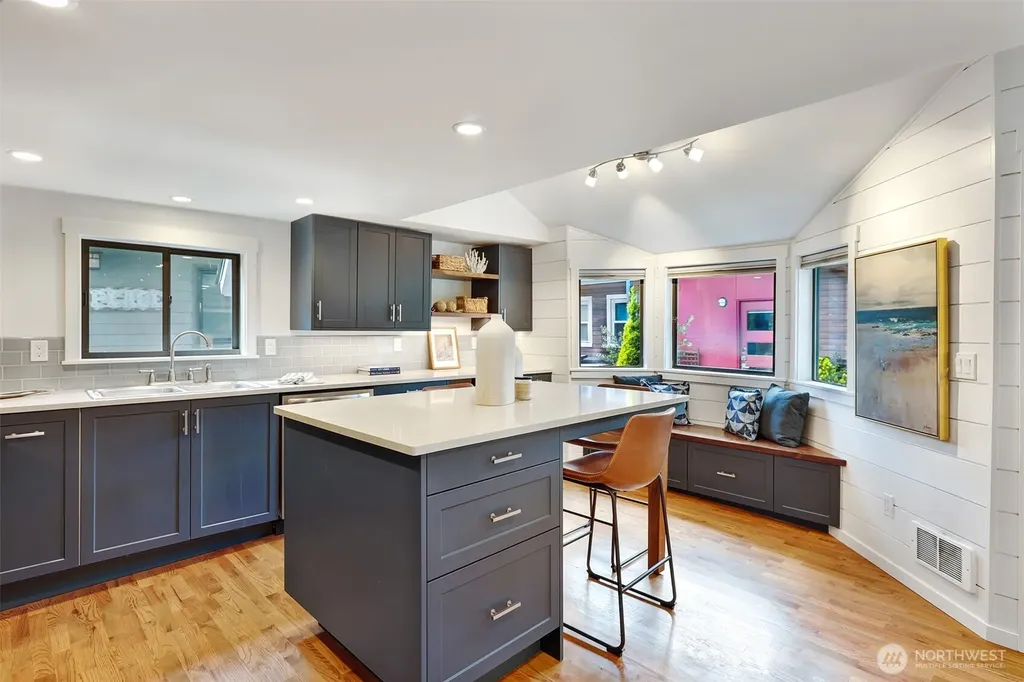 2019 Fairview Avenue E Seattle WA 98102