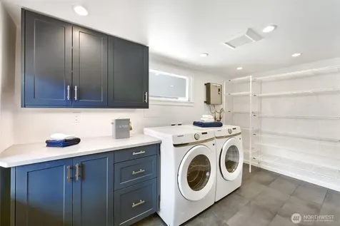 2019 Fairview Avenue E Seattle WA 98102