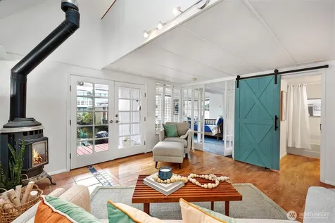 2019 Fairview Avenue E Seattle WA 98102