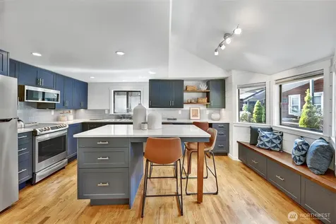 2019 Fairview Avenue E Seattle WA 98102